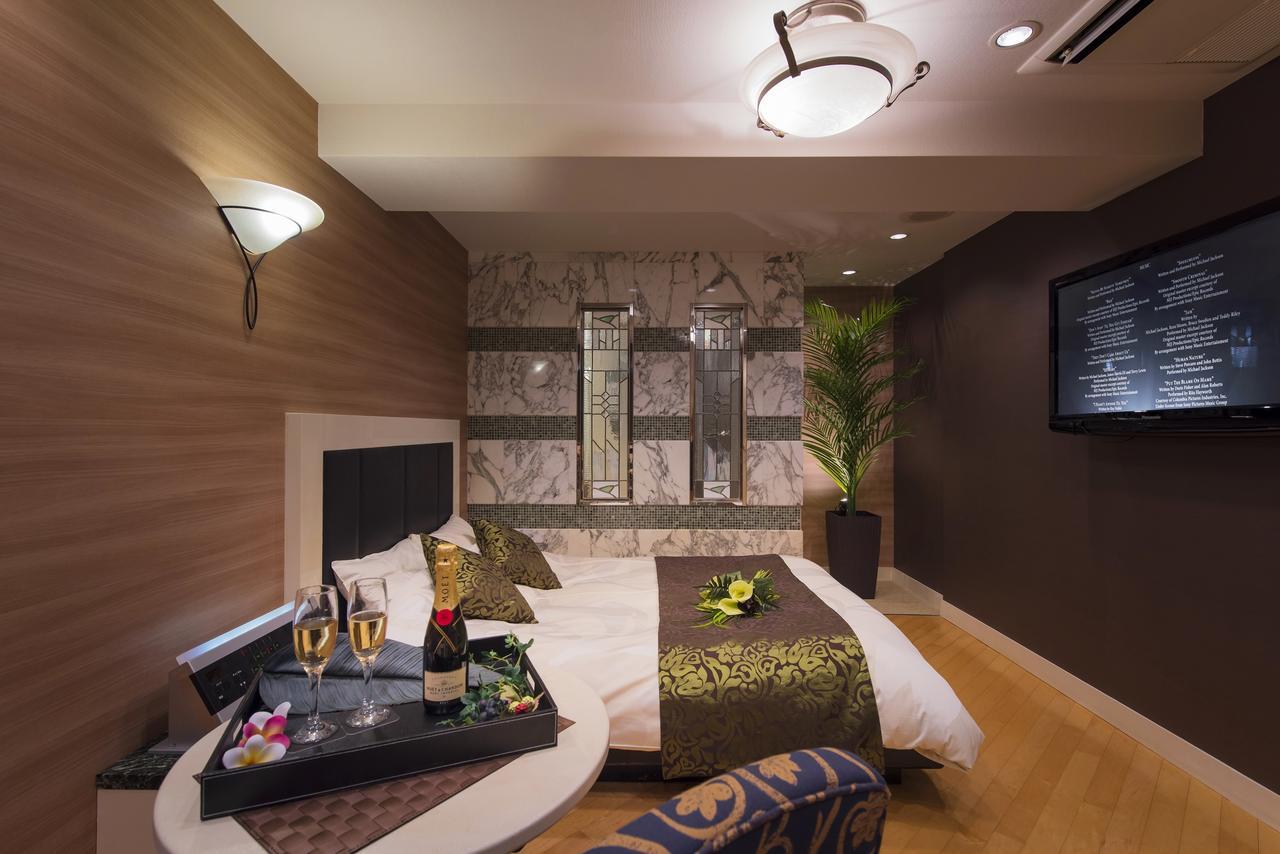 Hotel Sulata Shibuya Dougenzaka (Adults Only) - Tokyo — Photos 1